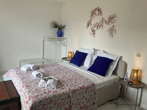 6 dormitorios, tabla de planchar con plancha, wifi gratis