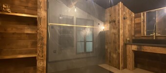 Mountain cottage 12 to 14 people ORELLE / Val Thorens