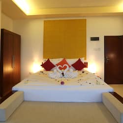 Suíte luxo, 1 cama King, para não fumantes | Frigobar, cofres nos quartos, individualmente decorados