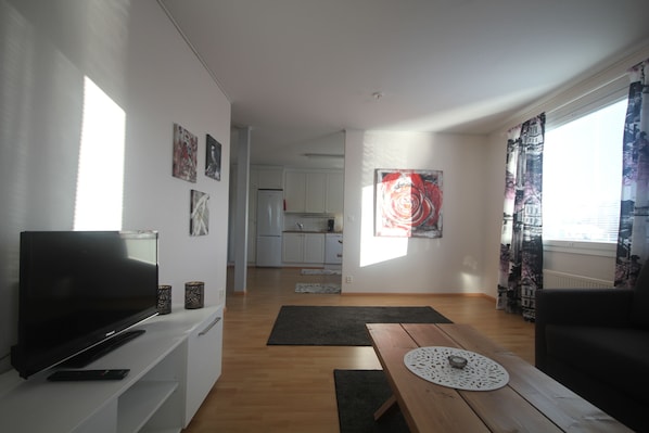 Apartment, 2 Bedrooms, Sauna | Living room