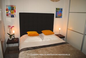 1 chambre, fer et planche Ă repasser, Wi-Fi, draps fournis