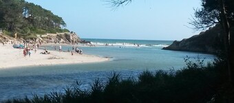 Itsenäinen mökki meren rannalla 2–5 paikassa South Bretagne WIFI 2 terassia