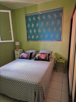 2 Schlafzimmer, Bügeleisen/Bügelbrett, kostenloses WLAN, Bettwäsche