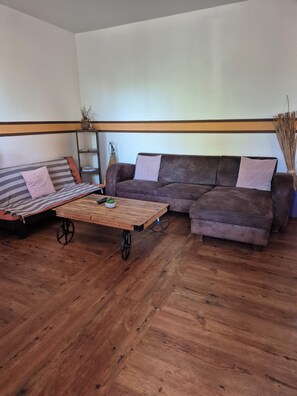 Televisión y reproductor de DVD 