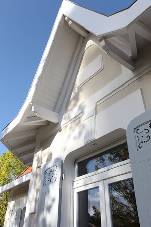 Exterior detail - Charming Arcachonnaise 5 minutes walk from the beach, pool side. Taussat (Lanton)