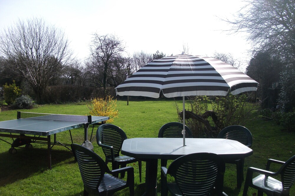 Gite-wooded countryside near beaches 15 min-tourism-Cherbourg. Titanic.