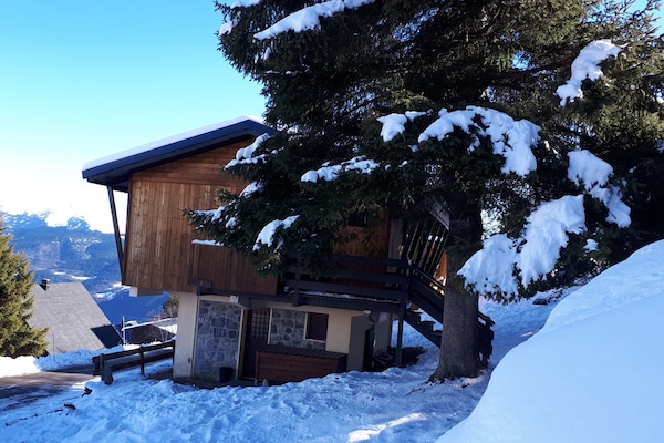 Le chalet l'hiver