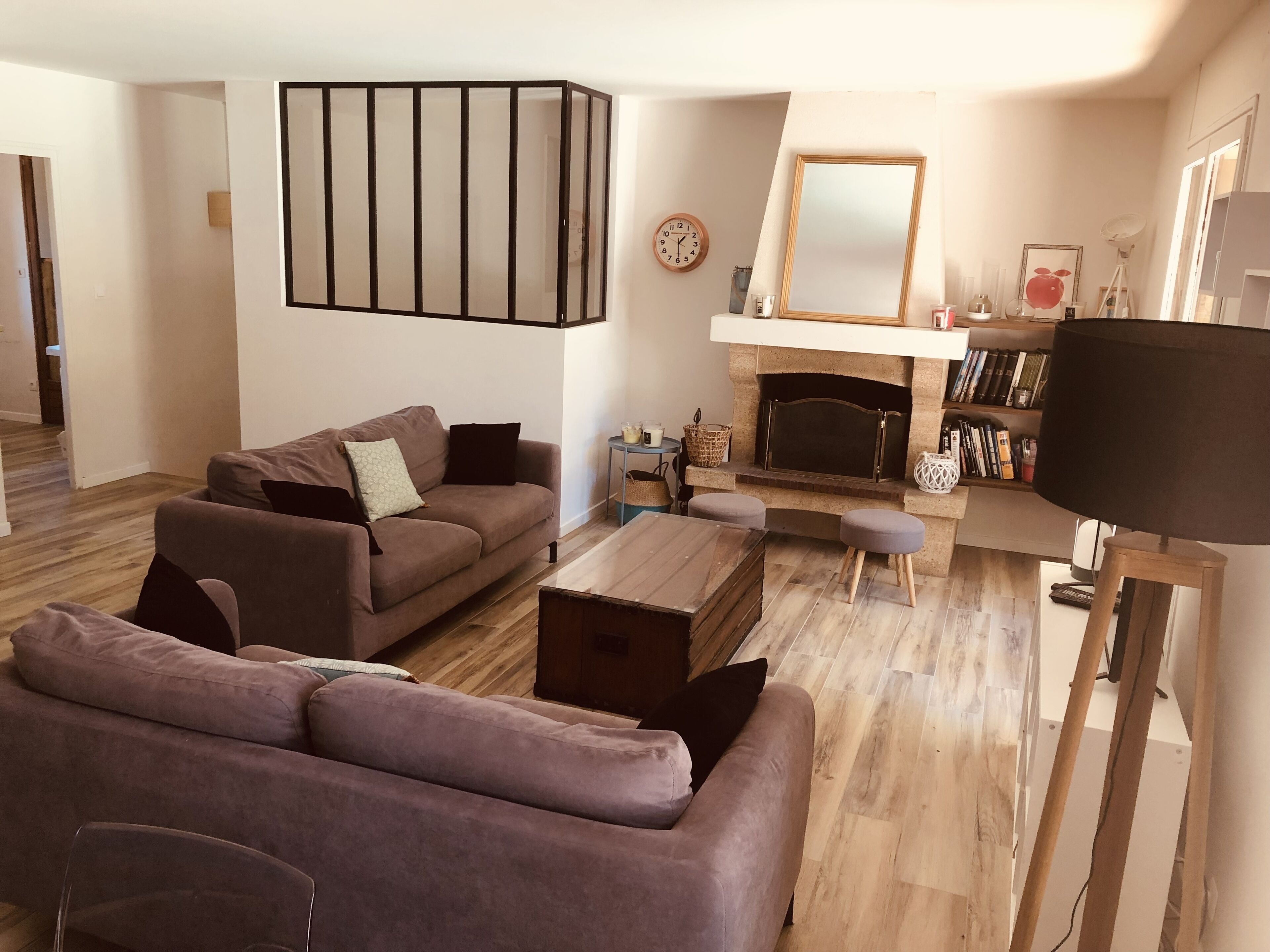 BEAUTIFUL HOUSE 200 M FROM THE LAKE AND 5 MIN BY CAR FROM THE OCEAN