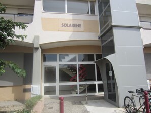 Exterior detail - CLOSE TO THE BEACH for 2 or couple with young children (Port-la-Nouvelle)