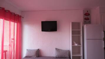 1 makuuhuone, silitysrauta/-lauta, ilmainen Wi-Fi, vuodevaatteet