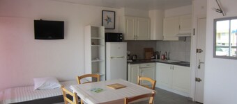 TOUT PRES DE LA PLAGE pour 2  ou couple avec  enfants en bas âge