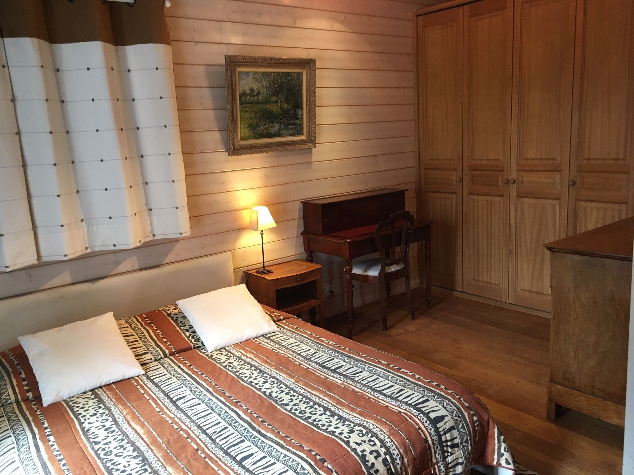 independent house in property with views of Mont Blanc.