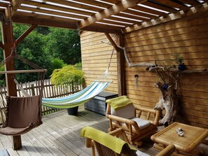 Terrace/patio - In Mimizan-plage sud, small wooden house facing the forest, 2km from the ocean (Mimizan)
