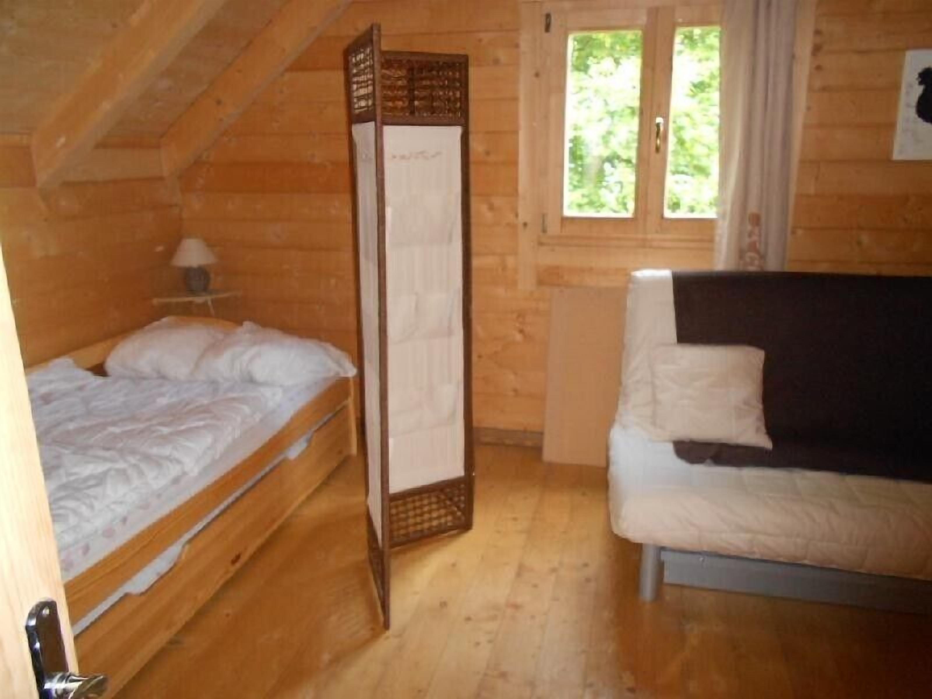 TO RENT A COMFORTABLE CHALET