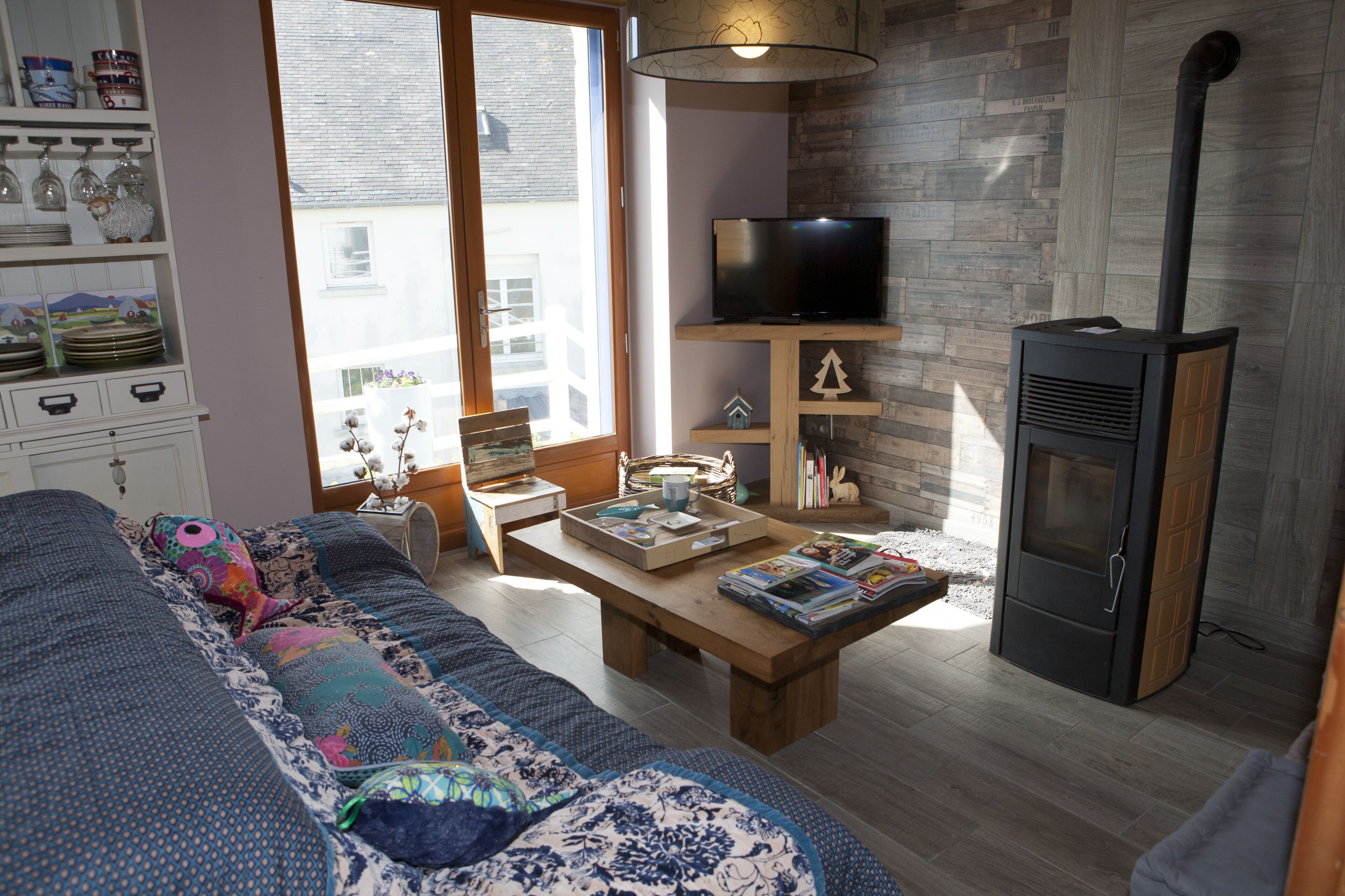 Detached house renovated with sea view.