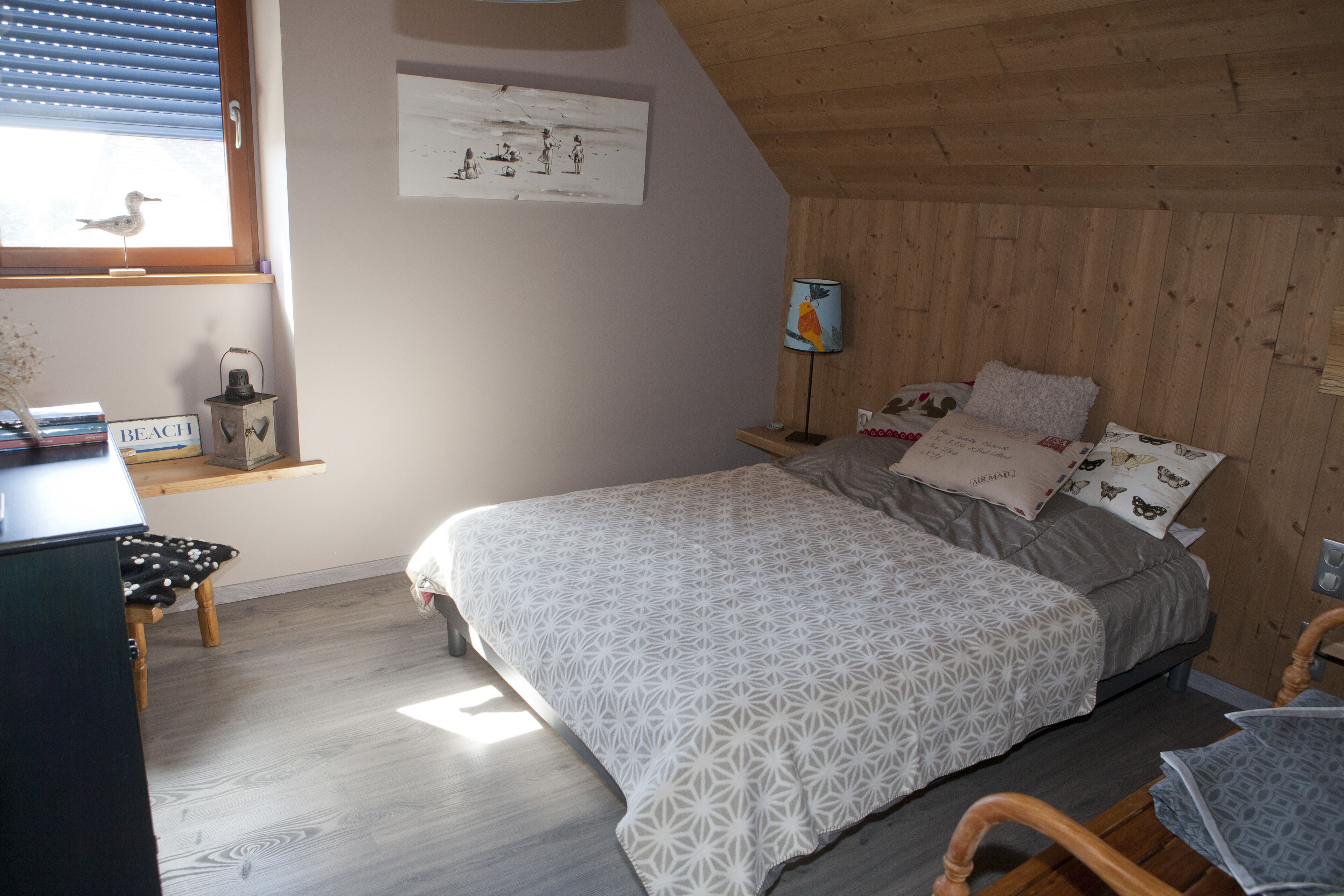 Detached house renovated with sea view.