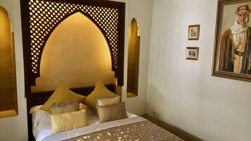 2 slaapkamers, een strijkplank/strijkijzer, gratis wifi, beddengoed