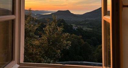 Vaste maison avec vue mer et vignobles exceptionnelles