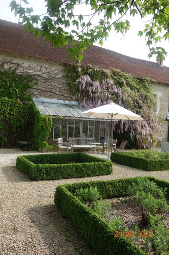 Charming gite - 12 p., 18 Km from Disneyland (45 km from Paris)