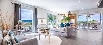 Villa 190m² 8 personer, uppvärmd pool, exceptionell utsikt, exotisk trädgård