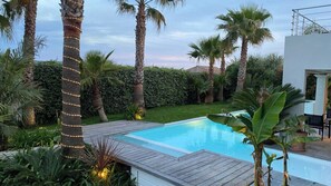 Beheizter Pool