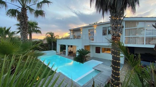 Villa, heated pool, exceptional view, exotic garden, 4-star rating
