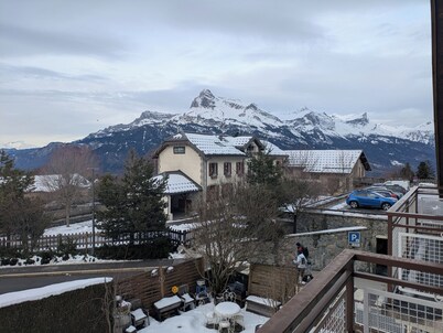 Apartment in the center of the village of Combloux