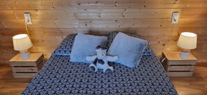 2 camere, ferro/asse da stiro, Wi-Fi gratuito, lenzuola