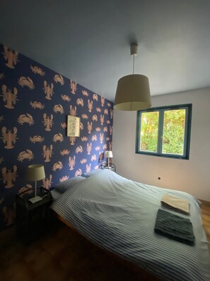5 makuuhuonetta, silitysrauta/-lauta, ilmainen Wi-Fi, vuodevaatteet
