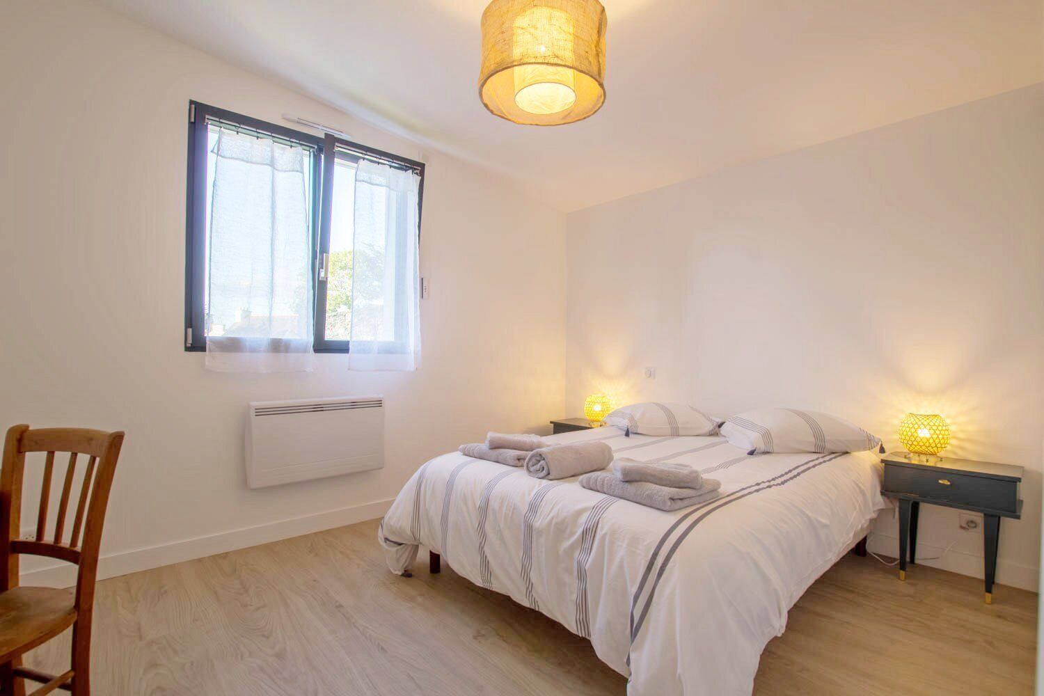 close to the port and shops