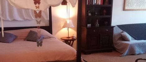 1 soveværelse, sengetøj