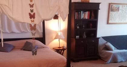 Les 2 Granges Bamboo Room