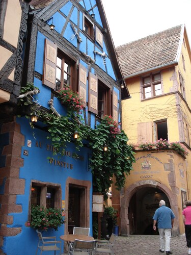 A L' ANCIENNE HUILERIE***Logis de charme dans les REMPARTS de RIQUEWIHR.