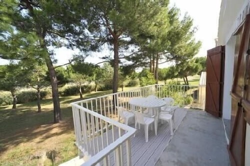 The king of grau boucanet quiet apartment in villa entirely renovated