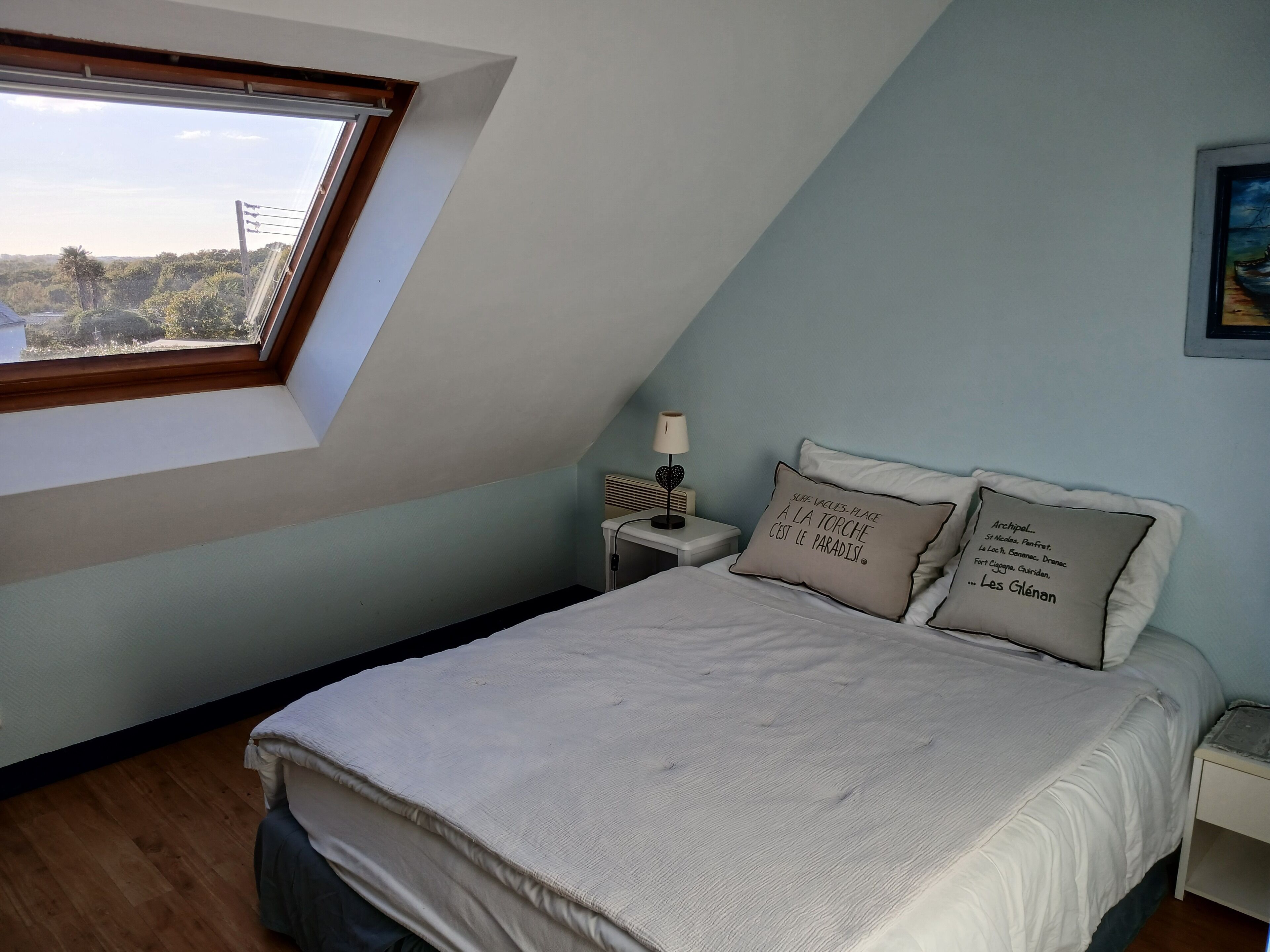 2 chambres, fer et planche à repasser, Wi-Fi gratuit