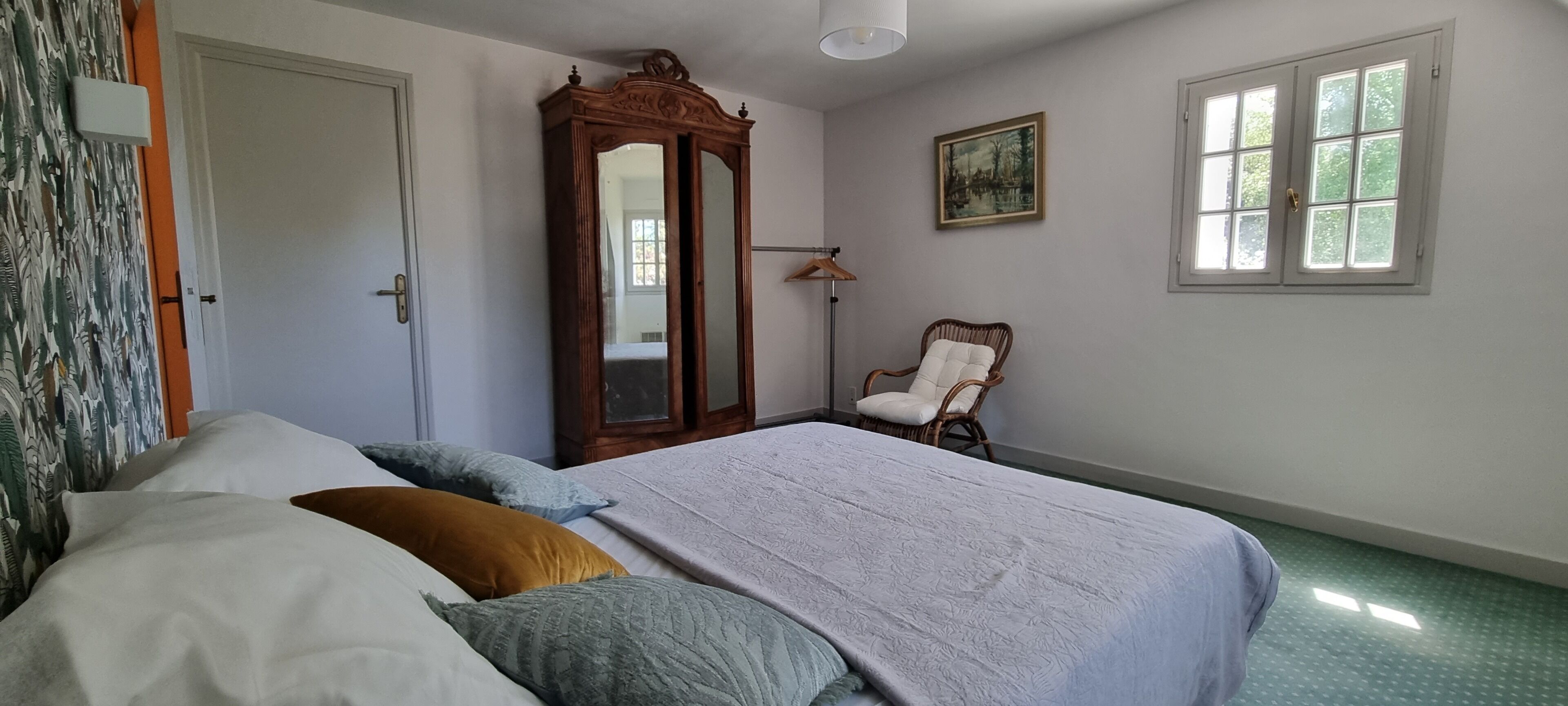 4 chambres, fer et planche à repasser, Wi-Fi gratuit