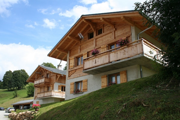 chalet spacieux et convivial 4 chambres et 2 sdb et 2wc