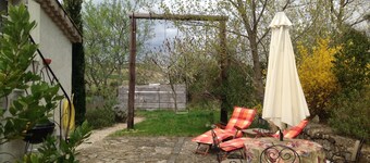 Independent apartment in the countryside, near rivers: canoe