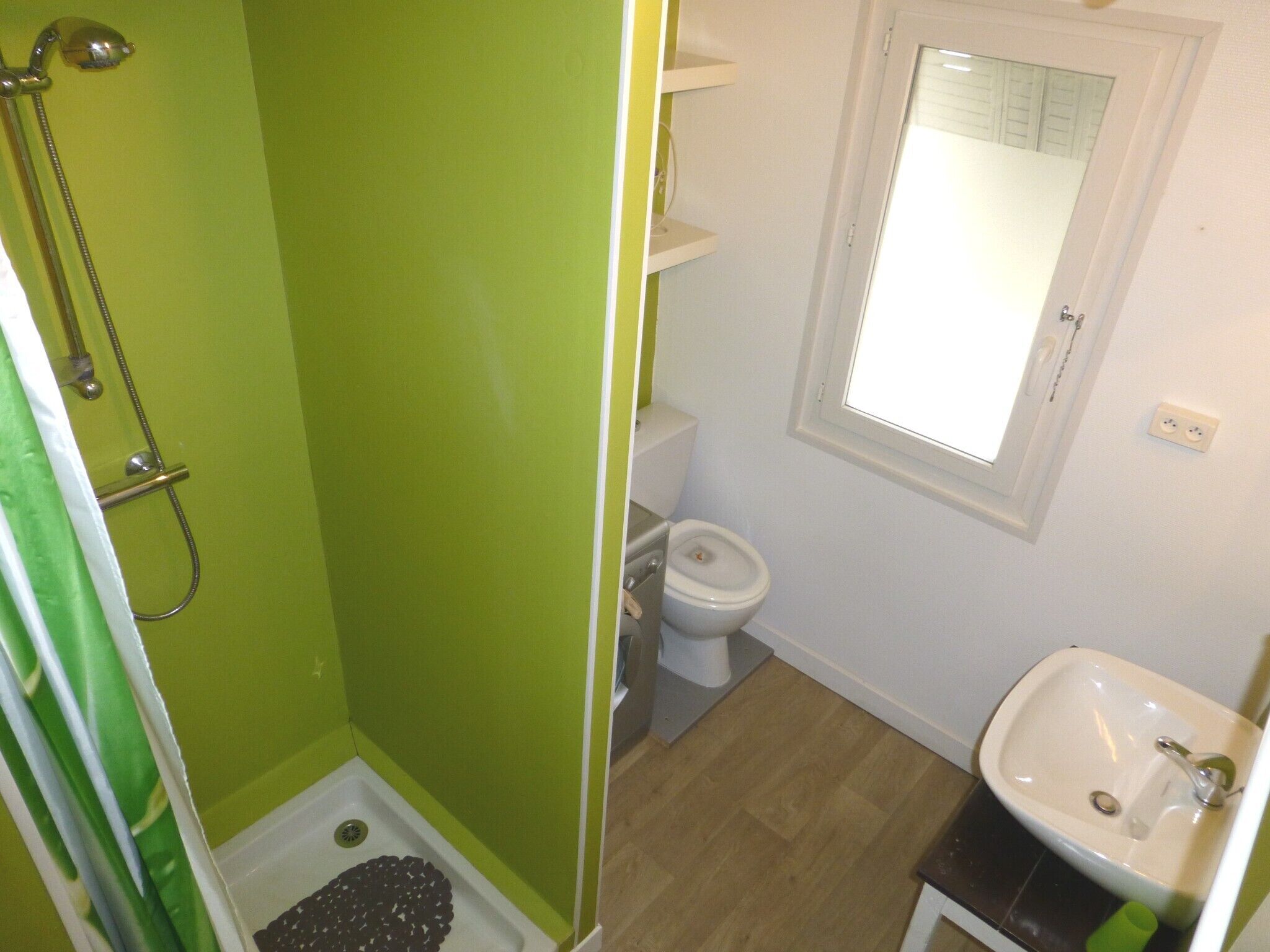 Feet in the water and unlimited activities for a successful vacation