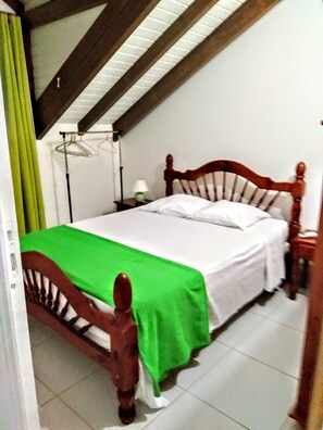 3 bedrooms, iron/ironing board, travel crib, free WiFi