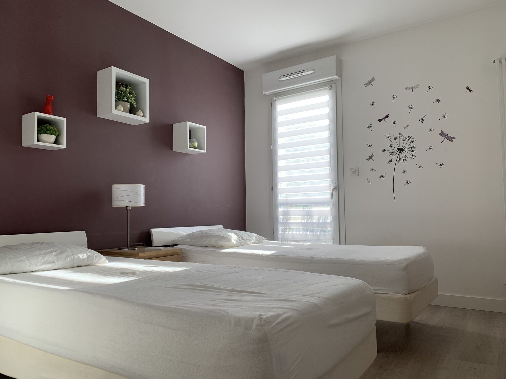 2 chambres, fer et planche à repasser, Wi-Fi, draps fournis