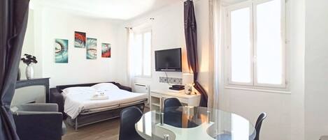 1 chambre, accès Internet, draps fournis