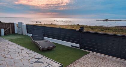 Ploemeur, House Full Meerblick. 100m Strand feinen Sandes