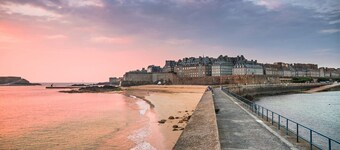 House *** in Mont Saint Michel bay 2 to 5 people