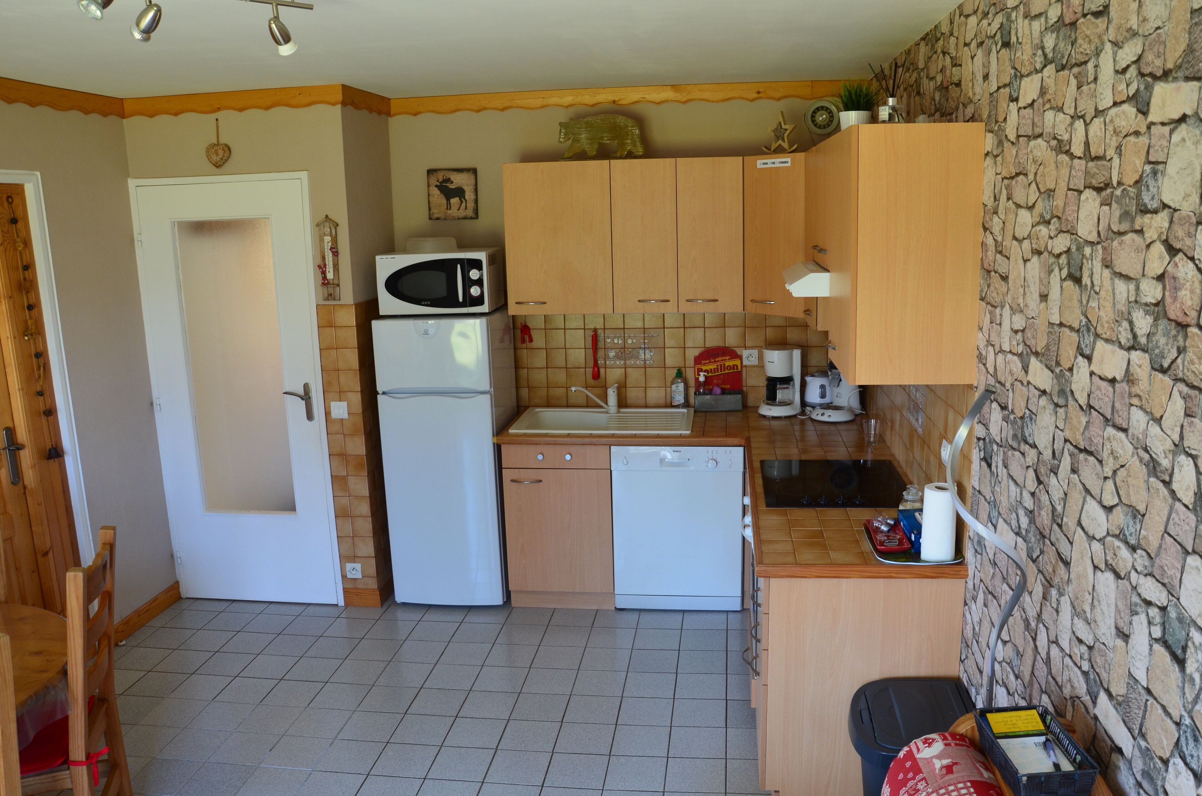 Apartment 4 pers + 2, all comfort, mountain decor, quiet area