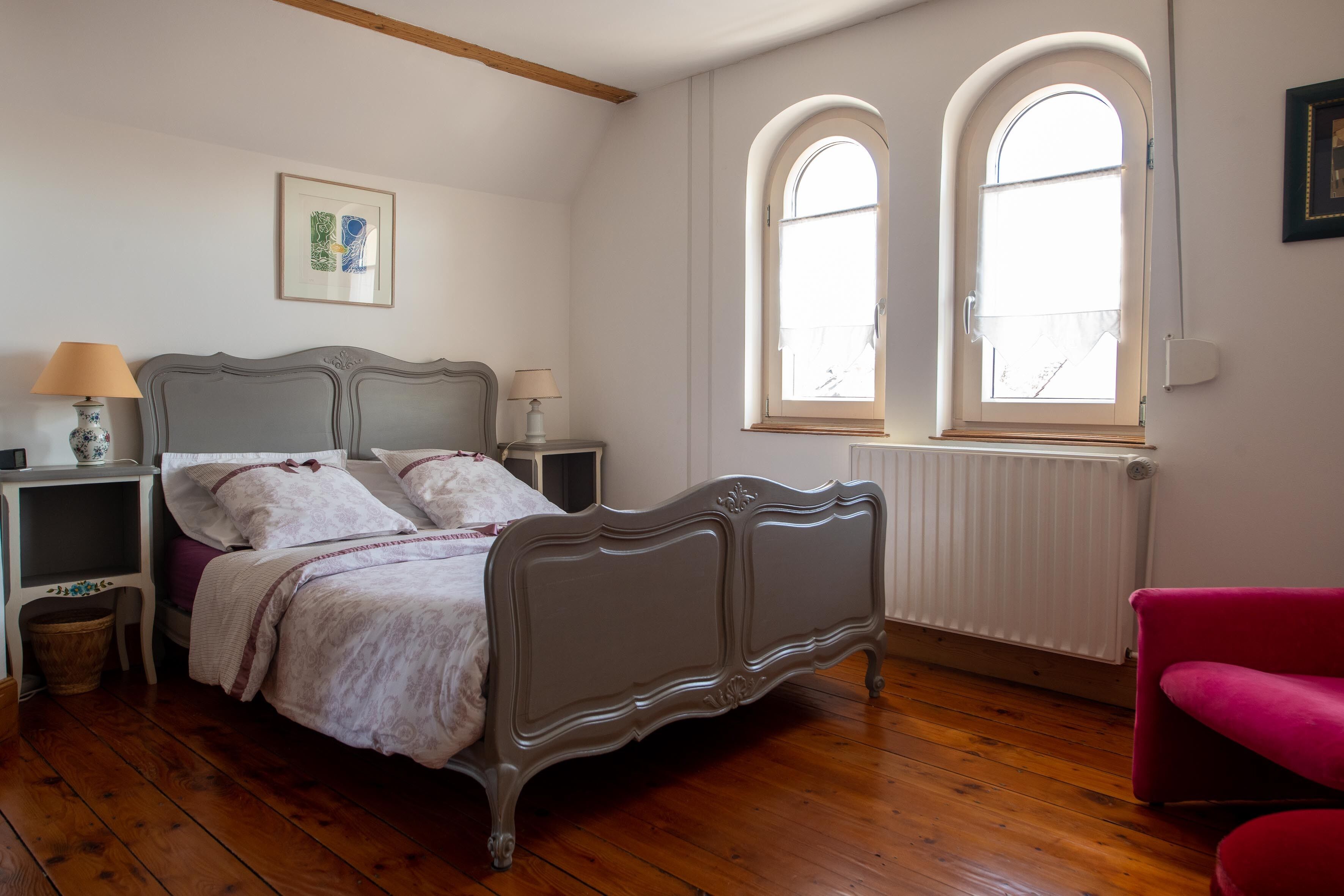 At the gates of Strasbourg charming apartment in lush greenery 4 per.