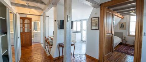 3 soverom, strykejern/-brett, wi-fi (inkludert) og sengetøy