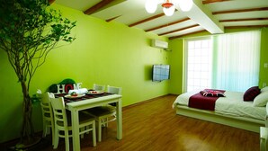 J102 | WiFi (free) - Bada Jeungwon Pension (Taean)