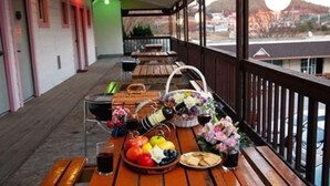 BBQ/picnic area - Bada Jeungwon Pension (Taean)