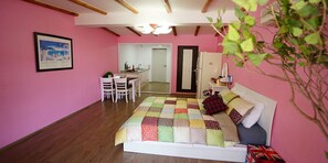 J103 | Wi-fi (inkludert)